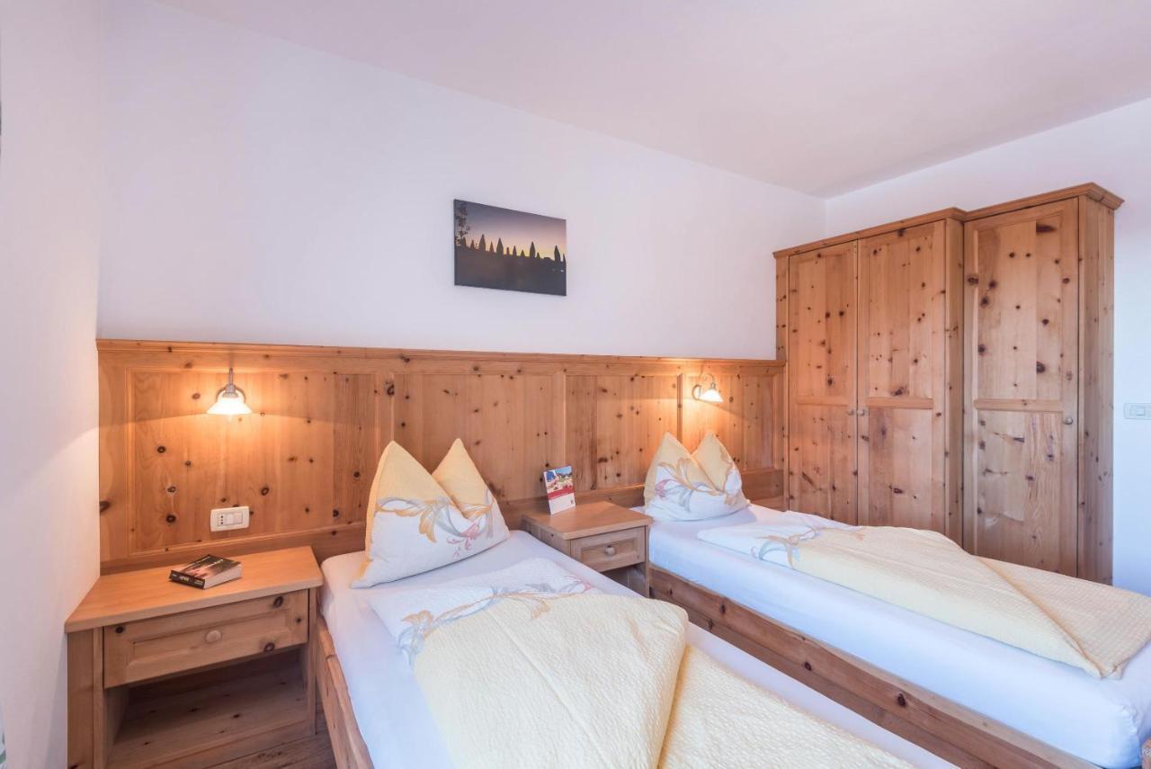 Schildberghof Santner Apartamento Siusi Exterior foto